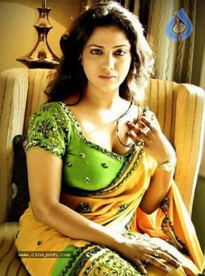 Actress Kavita Radheshyam Photos - 16 of 17