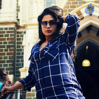 Actress Kavita Radheshyam Photos - 17 of 17