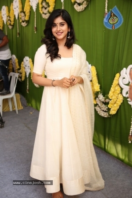 Actress Manisha Photos - 5 of 13