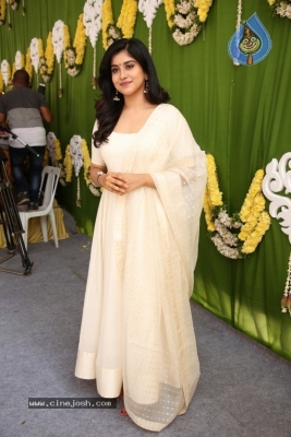 Actress Manisha Photos - 10 of 13