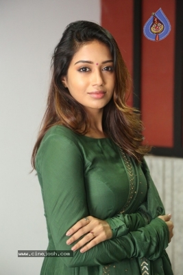 Actress Nivetha Pethuraj Gallery - 8 of 15
