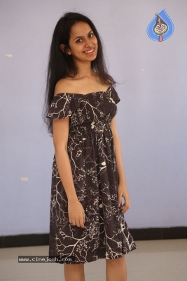 Actress Pallavi Photos - 2 of 21