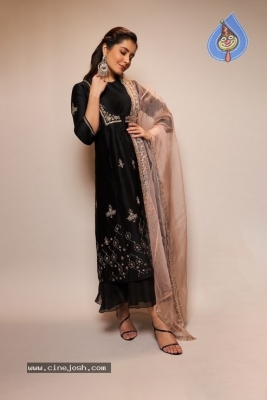 Actress Rashi Khanna Photos - 8 of 8