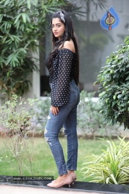 Actress Rashi Singh Stills - 17 of 18