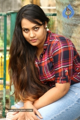Actress Reeya Photos - 5 of 6