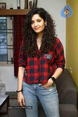 Actress Ritika Singh Stills - 9 of 11