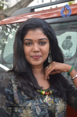 Actress Riythvika Latest Stills - 10 of 11