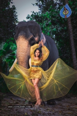 Actress Sakshi Agarwal Photoshoot - 5 of 6