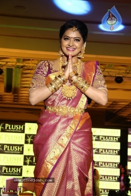 Santhoshi Plush Makeup & Hair Seminar Photos - 24 of 25