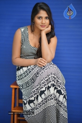 Actress Shruti Reddy Images - 10 of 13