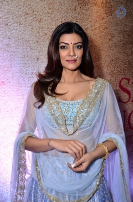 Actress Sushmita Sen Photos - 2 of 19