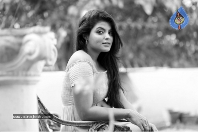 Actress Tejashree Jadhav Photoshoot - 21 of 28