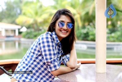 Actress Vani Bhojan Photoshoot - 4 of 16