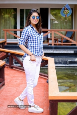 Actress Vani Bhojan Photoshoot - 14 of 16