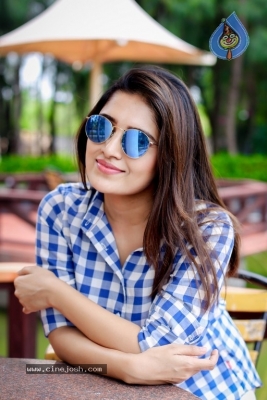 Actress Vani Bhojan Photoshoot - 16 of 16