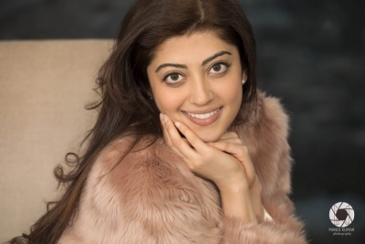 Actresses Pranitha Subhash Photos - 2 of 7