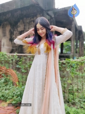 Adah Sharma Photos - 6 of 8