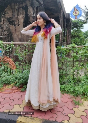 Adah Sharma Photos - 7 of 8