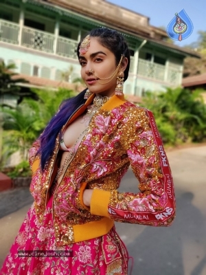 Adah Sharma Photos - 7 of 7