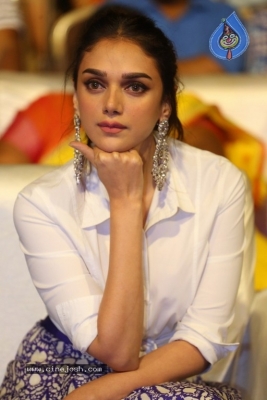 Aditi Rao Hydari at Sammohanam Audio Launch  - 19 of 29