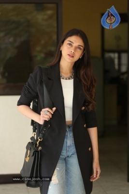 Aditi Rao Hydari Interview Photos - 4 of 19