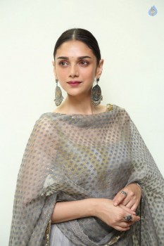 Aditi Rao Hydari Latest Photos - 5 of 21