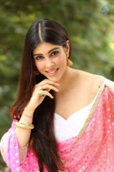 Aditi Singh New Photos - 4 of 32