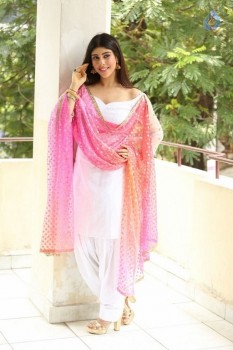 Aditi Singh New Photos - 12 of 32