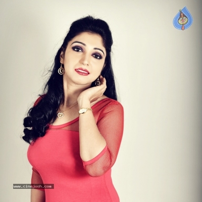 Aishwarya Arora New Stills - 1 of 21