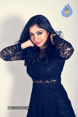 Aishwarya Arora New Stills - 8 of 21