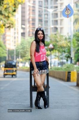 Aishwarya Arora New Stills - 11 of 21
