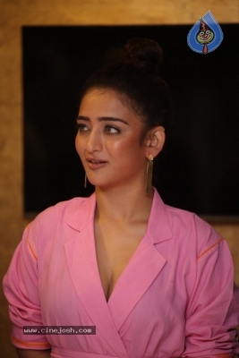 Akshara Haasan Gallery - 16 of 18