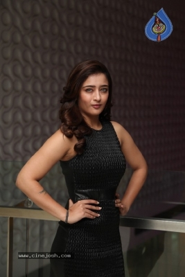 Akshara Haasan Photos - 15 of 21