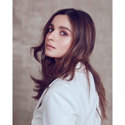 Alia Bhatt Stills - 2 of 20