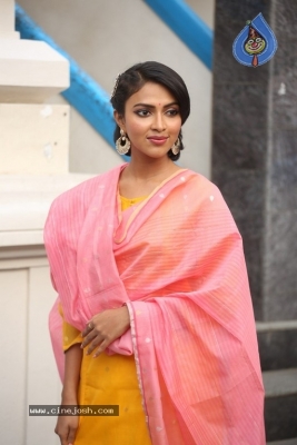 Amala Paul Photos - 12 of 21