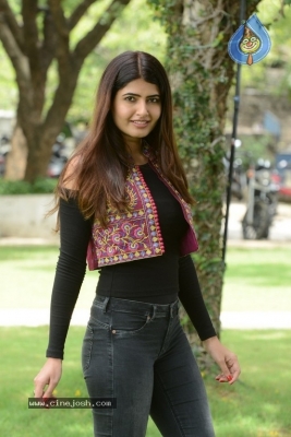 Amisha Narwal Images - 14 of 16