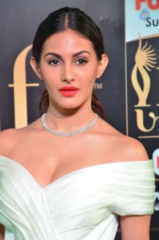 Amyra Dastur at IIFA 2017 - 18 of 29