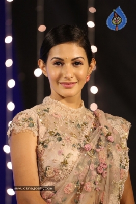 Amyra Dastur Photos - 14 of 42