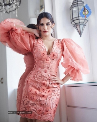 Amyra Dastur Portfolio - 15 of 16