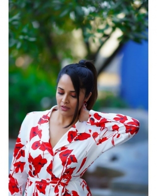 Anasuya Bharadwaj Latest Pics - 6 of 17