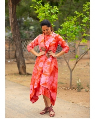 Anasuya Bharadwaj Latest Pics - 3 of 8