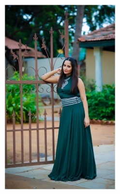 Anasuya Bharadwaj New Photos - 12 of 13