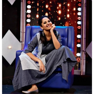 Anasuya Bharadwaj Photos - 8 of 11