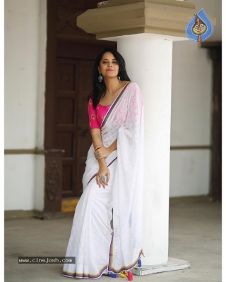 Anasuya Bharadwaj Photos - 5 of 10