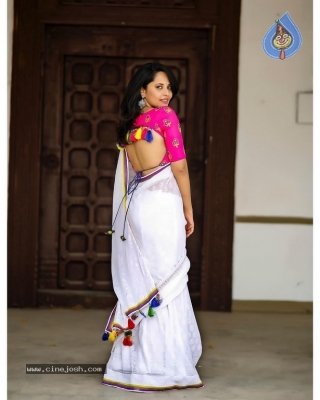 Anasuya Bharadwaj Photos - 8 of 10