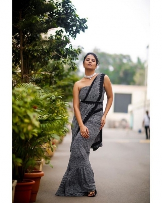 Anasuya Bharadwaj Photos - 9 of 12