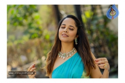 Anasuya Bharadwaj Photos - 7 of 11