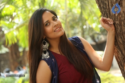 Anasuya Bharadwaj Photos - 7 of 21