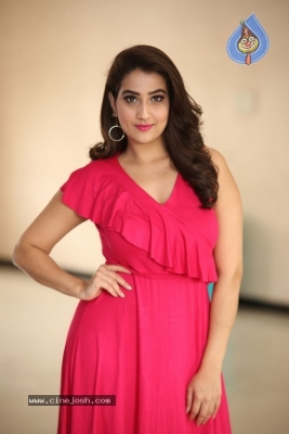 Anchor Manjusha Latest Pictures - 7 of 20