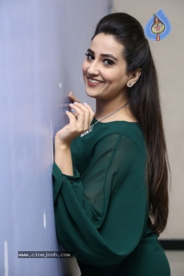 Anchor Manjusha New Pics - 3 of 21